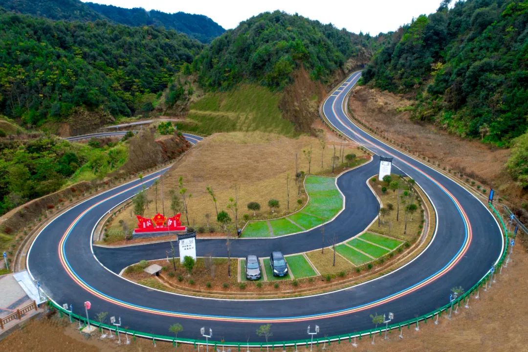 婺源縣四好農(nóng)村路縣道升級(jí)改造路域文化工程